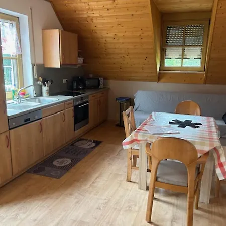 Apartment Stahl *